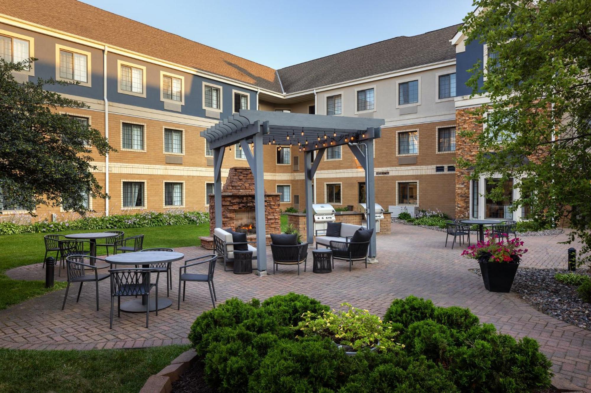 Staybridge Suites Minneapolis-Maple Grove By Ihg Exterior foto
